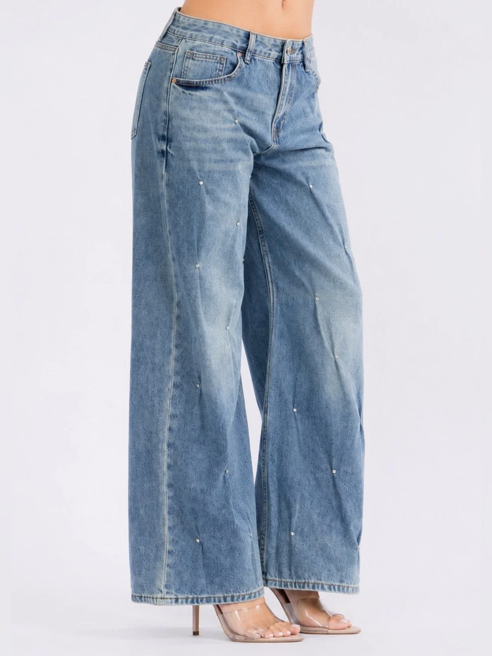 239. High-Rise STUDS DETAILED WIDE LEG WASHED DENIM PANTS - Picture 2 of 3